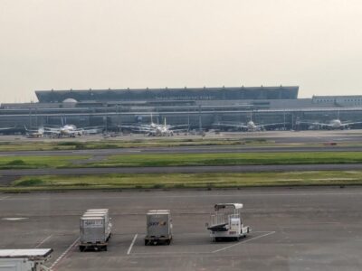 写真：初めての飛行機